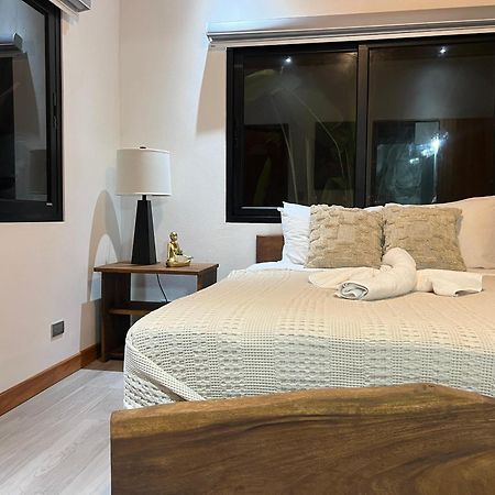 Dragonfly Beachfront Villas-Adult Only 푼타 우바 외부 사진