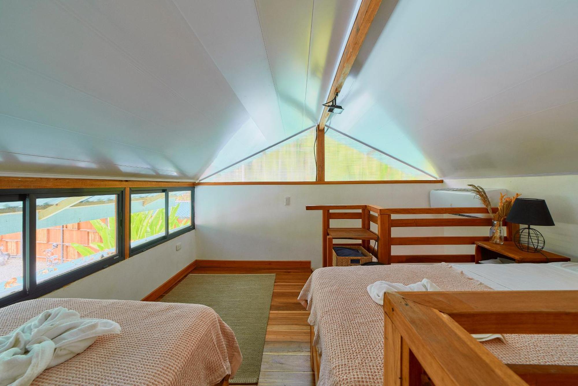 Dragonfly Beachfront Villas-Adult Only 푼타 우바 외부 사진