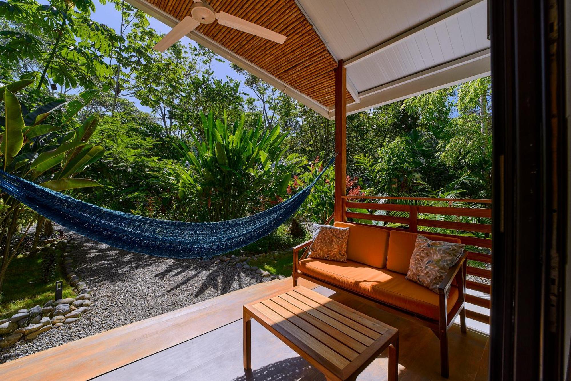Dragonfly Beachfront Villas-Adult Only 푼타 우바 외부 사진
