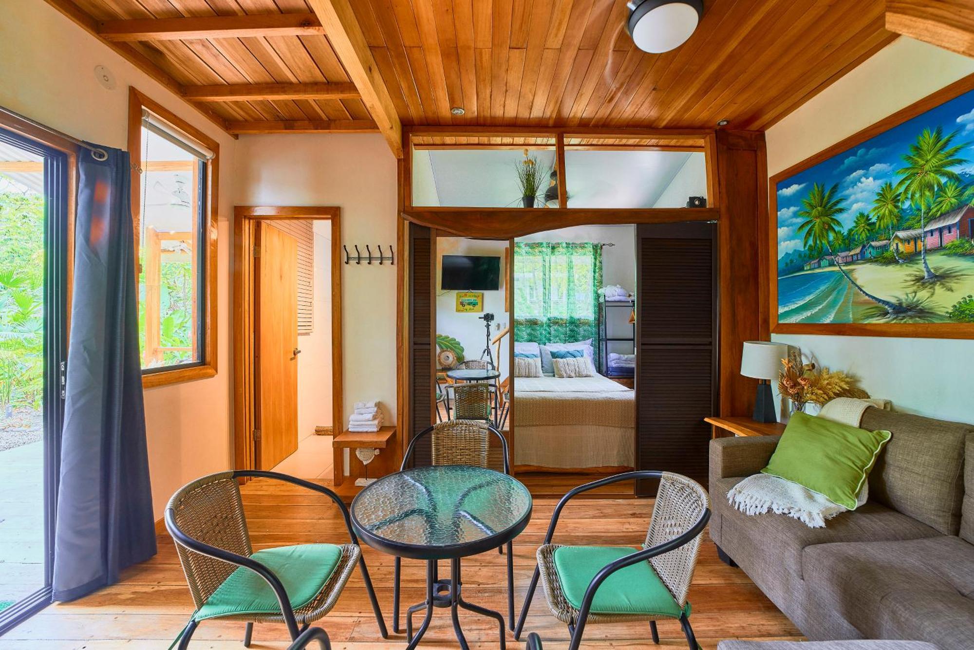 Dragonfly Beachfront Villas-Adult Only 푼타 우바 외부 사진