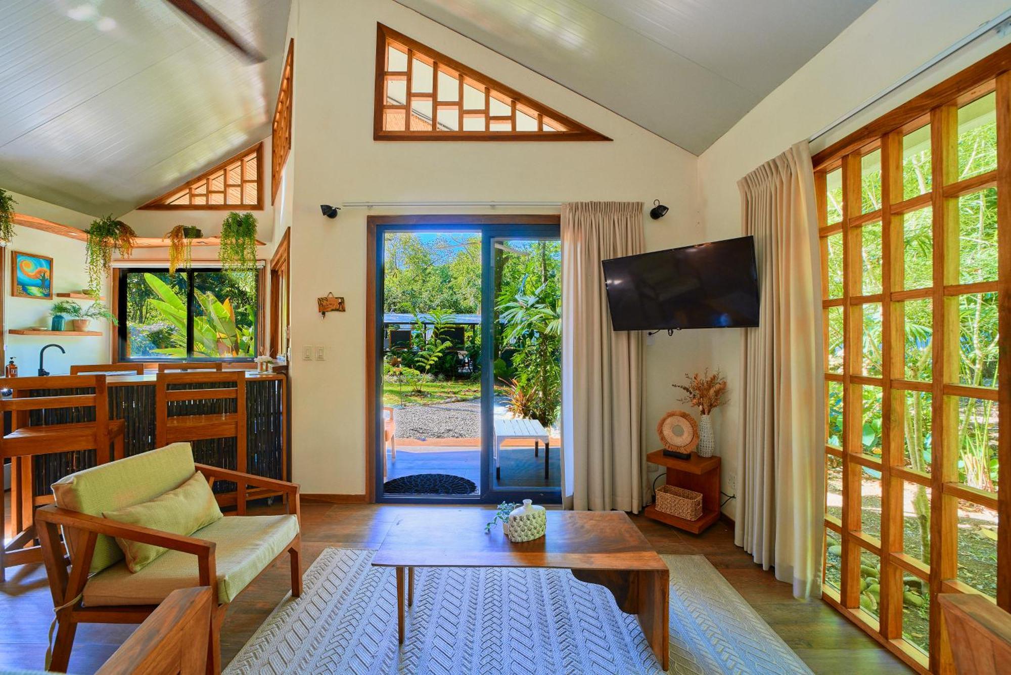 Dragonfly Beachfront Villas-Adult Only 푼타 우바 외부 사진