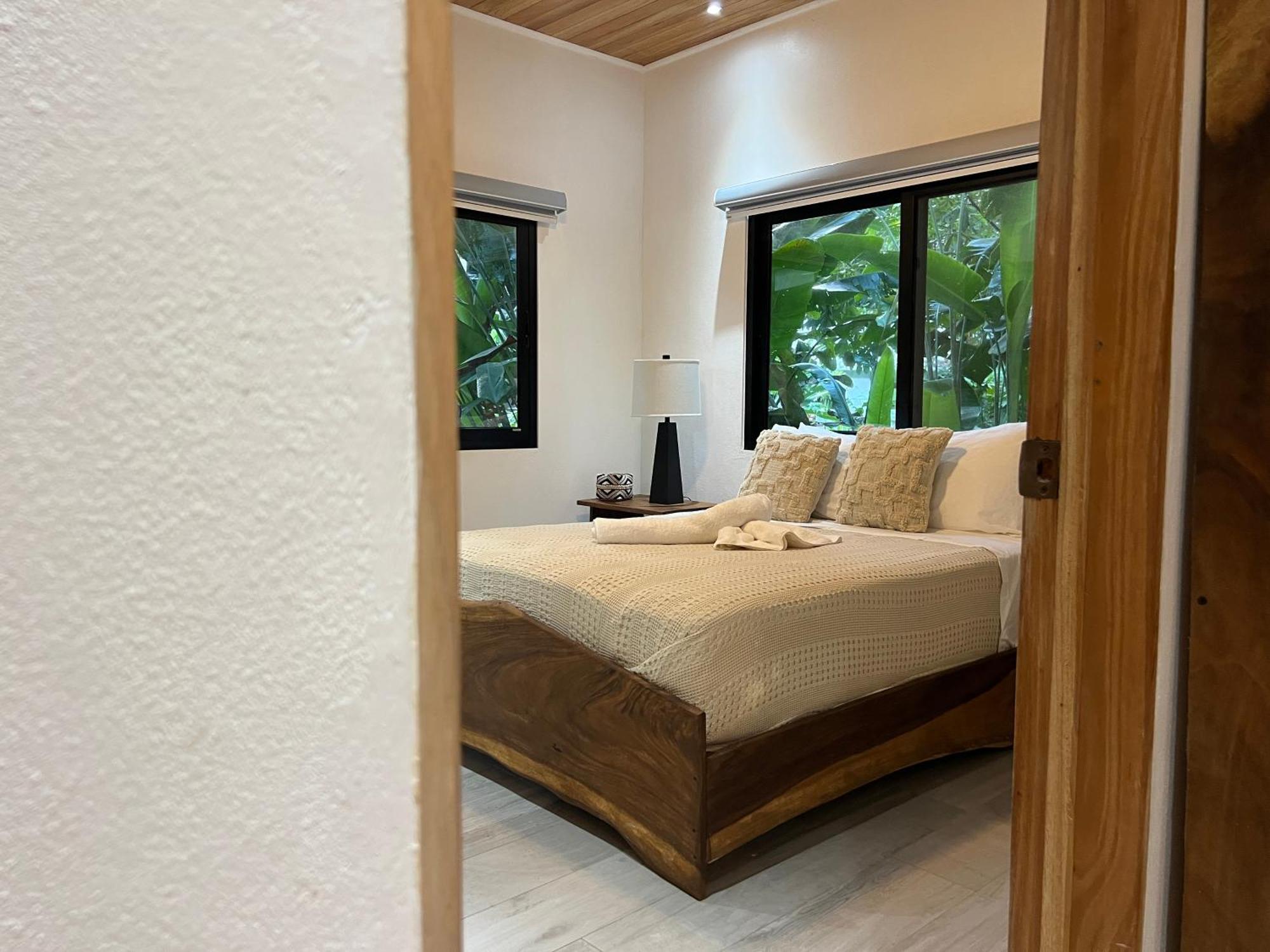 Dragonfly Beachfront Villas-Adult Only 푼타 우바 외부 사진